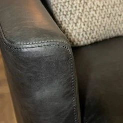 Now’s Home Fauteuils Fauteuil En Cuir De Vache Noir -Fauteuils Shop fauteuil en cuir de vache noir 2