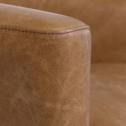 Now’s Home Fauteuils Fauteuil En Cuir De Vache Noisette -Fauteuils Shop fauteuil en cuir de vache noisette 5