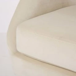 Maisons Du Monde Fauteuils Fauteuil En Velours Beige -Fauteuils Shop fauteuil en velours beige 1000 13 0 185976 3