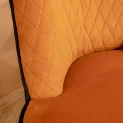 Pirouette Paris Fauteuils Fauteuil En Velours Matelassé Terracotta Pieds En Métal Noir -Fauteuils Shop fauteuil en velours matelasse terracotta pieds en metal noir 2