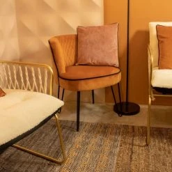 Pirouette Paris Fauteuils Fauteuil En Velours Matelassé Terracotta Pieds En Métal Noir -Fauteuils Shop fauteuil en velours matelasse terracotta pieds en metal noir 4