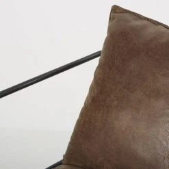 Maisons Du Monde Fauteuils Fauteuil Marron Vieilli Et Métal Noir -Fauteuils Shop fauteuil marron vieilli et metal noir 1000 0 16 187017 4