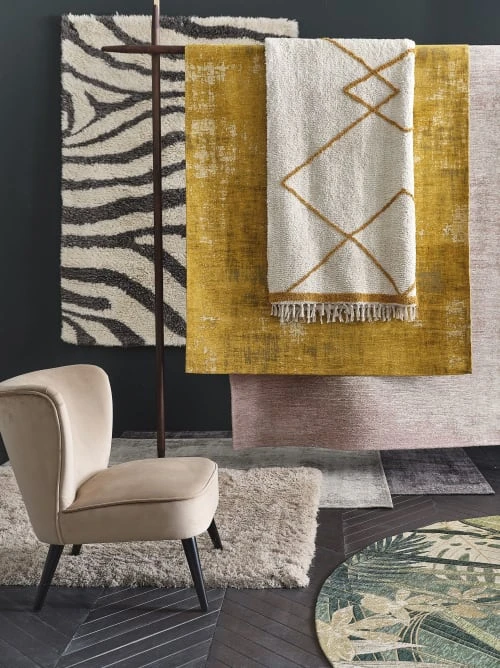 Fauteuil vintage en velours beige Maisons Du Monde Fauteuils Fauteuil Vintage En Velours Beige -Fauteuils Shop fauteuil vintage en velours beige 1000 2 11 210054 5