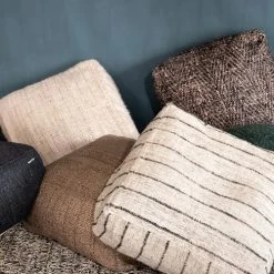 Bazar Bizar Poufs Pouf En Coton Beige Et Noir -Fauteuils Shop pouf en coton beige et noir 2