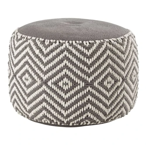 Pouf en coton gris et blanc Maisons Du Monde Poufs Pouf En Coton Gris Et Blanc -Fauteuils Shop pouf en coton gris et blanc 1000 14 25 157383 1
