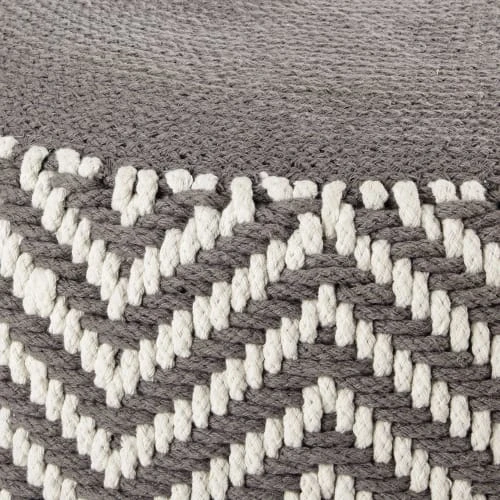Pouf en coton gris et blanc Maisons Du Monde Poufs Pouf En Coton Gris Et Blanc -Fauteuils Shop pouf en coton gris et blanc 1000 14 25 157383 2