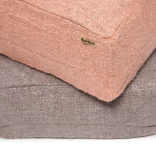 Pouf en coton rose Bazar Bizar Poufs Pouf En Coton Rose -Fauteuils Shop pouf en coton rose 3