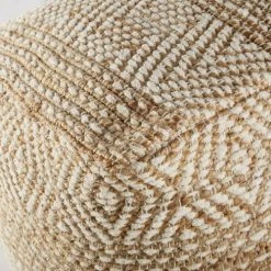 Maisons Du Monde Poufs Pouf En Jute Et Coton Beige Et Blanc à Motifs Graphique 2 Maisons Du Monde Poufs Pouf En Jute Et Coton Beige Et Blanc à Motifs Graphique -Fauteuils Shop pouf en jute et coton beige et blanc a motifs graphique 1000 1 19 215187 3