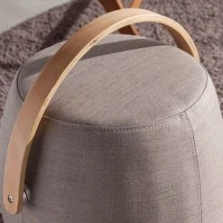 Angel Cerda Poufs Pouf En Tissu Gris Avec Anse En Cuir Marron 2 Angel Cerda Poufs Pouf En Tissu Gris Avec Anse En Cuir Marron -Fauteuils Shop pouf en tissu gris avec anse en cuir marron 2